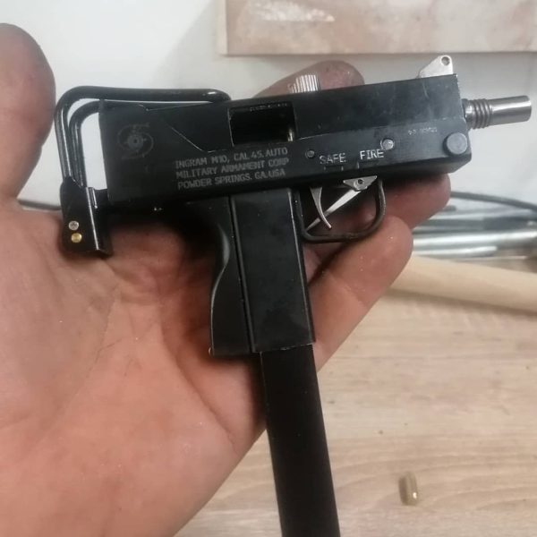 Miniature Mac-10