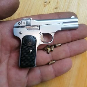 FN Browning M1900.