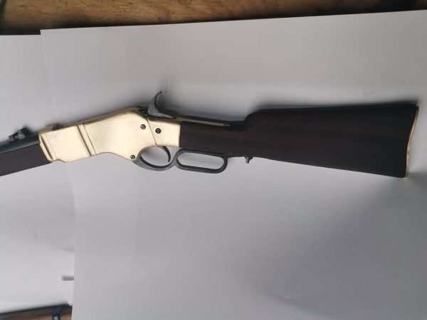 1:2 scale Winchester - Image 2